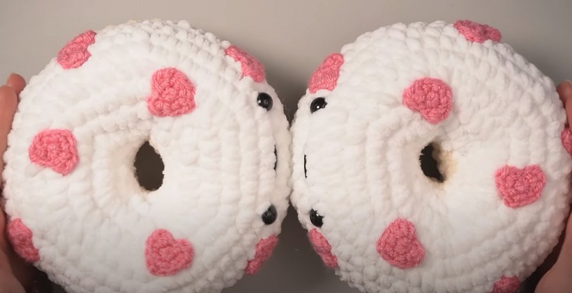 Beginner Crochet Amigurumi Cheeky Valentines Donut