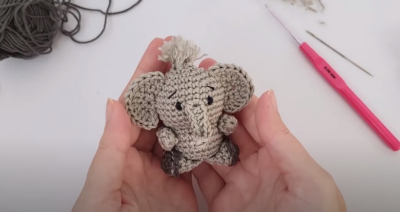 Crochet A Mini Elephant Amigurumi