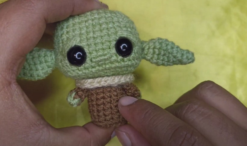Crochet Amigurumi Baby Yoda