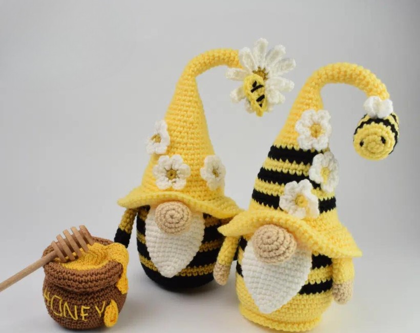 Crochet Bumble Bee Gnome Pattern