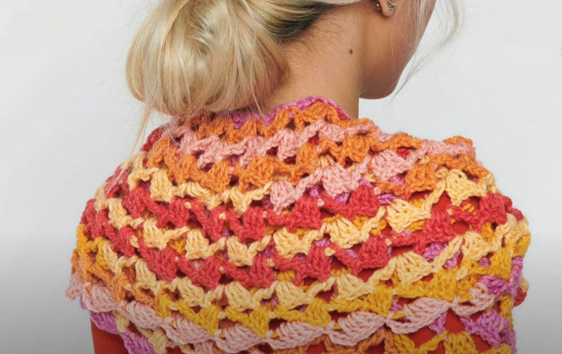 Crochet Cinnamon Swirl Cowl