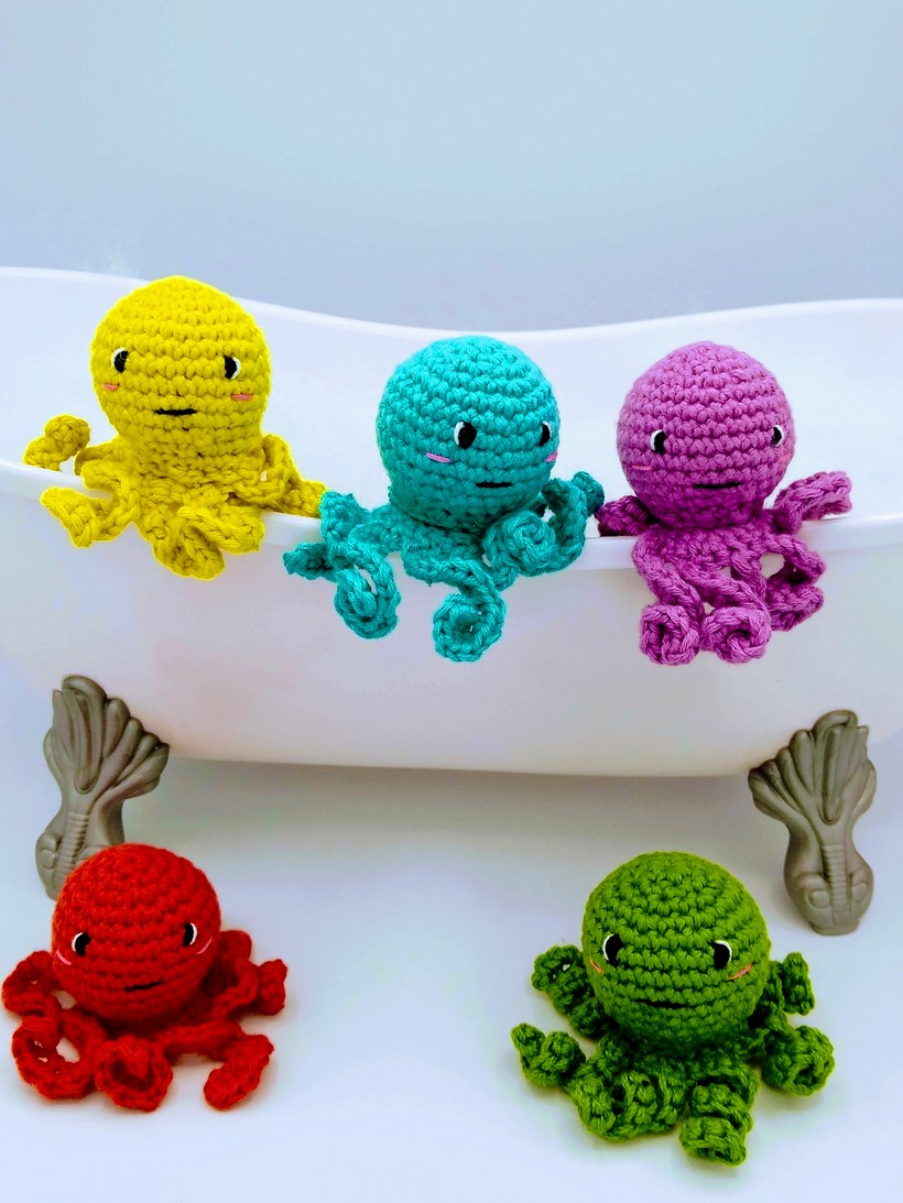 Crochet Colorful Mini Octopus Pattern