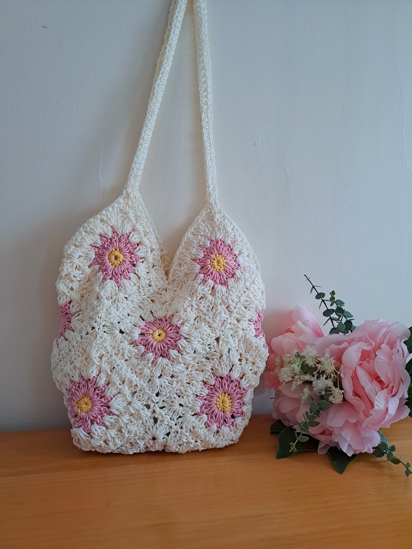 Crochet Flower Bag Pattern