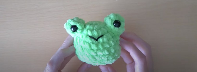 Crochet Frog