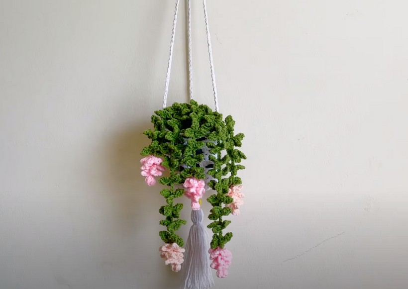 Crochet Hanging Vines With Flowers