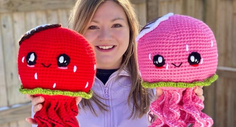 23 Crochet Amigurumi Jellyfish Patterns For Loveliest Toys