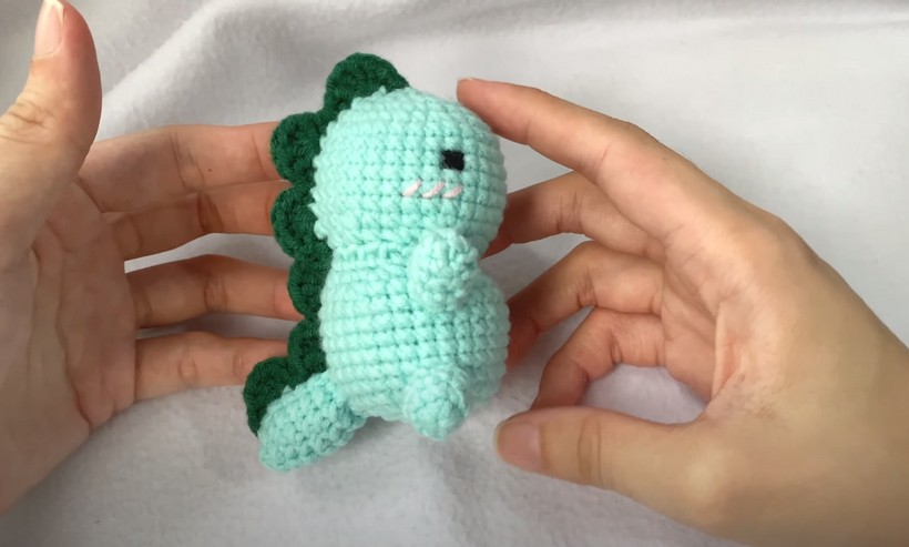 Crochet Your Own Adorable Mini Dinosaur
