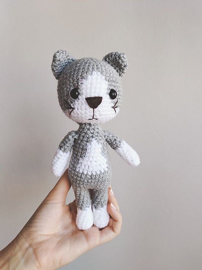 Gracey Crochet Cat Amigurumi