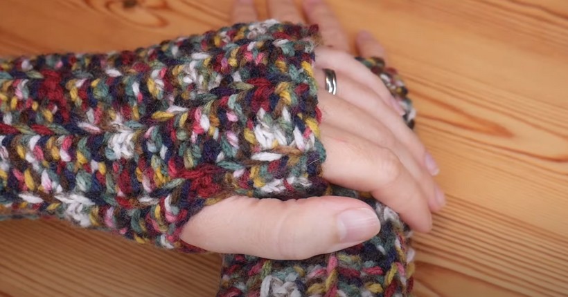 How To Crochet Fingerless Gloves