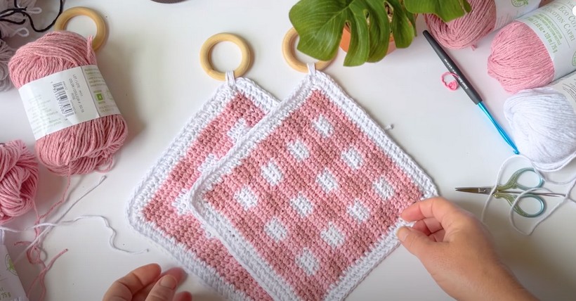 How To Crochet Plaid Potholders