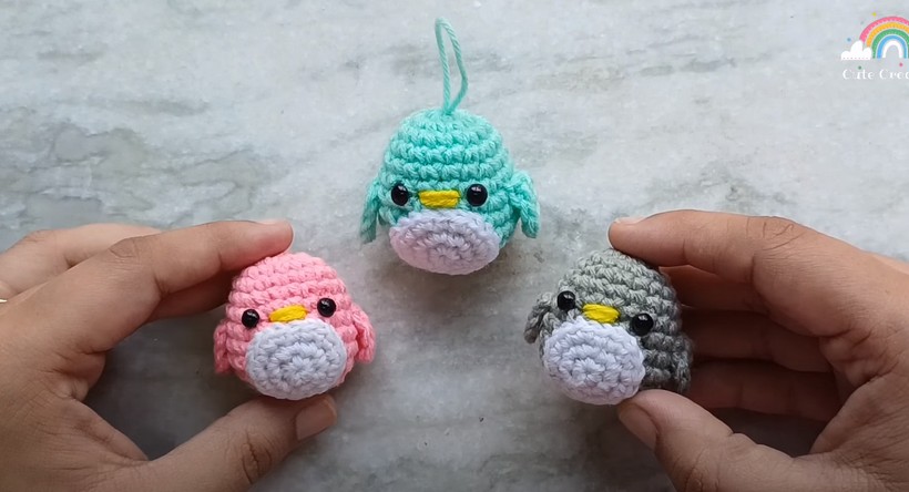 Mini Penguin Amigurumi