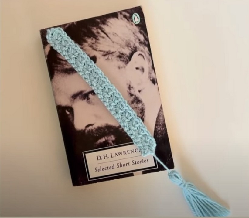 Quick And Easy Beginners Crochet Bookmark