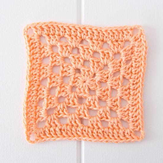 How to Crochet Basic Granny Square For Beginners (US & UK Terms)