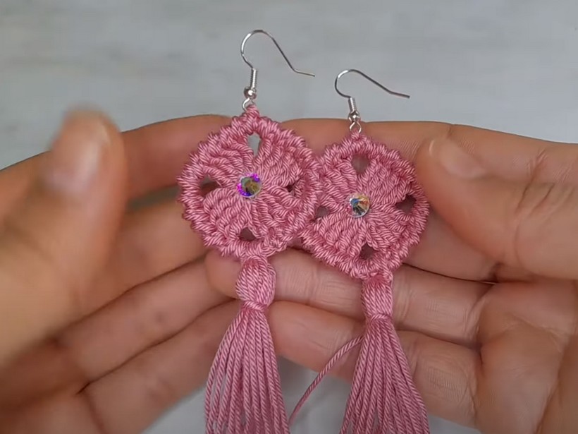 Super Beautiful And So Easy Crochet Earrings Pattern