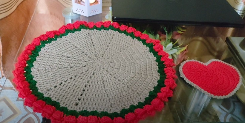 Super Easy Crochet Placemat