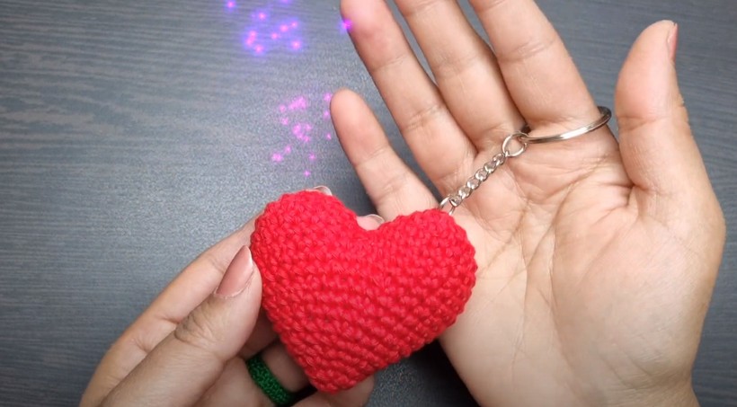 Amigurumi Heart Keychain