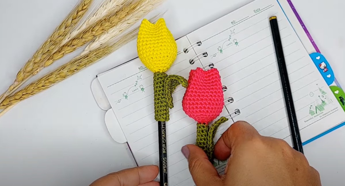 Crochet Pencil Topper Patterns 1