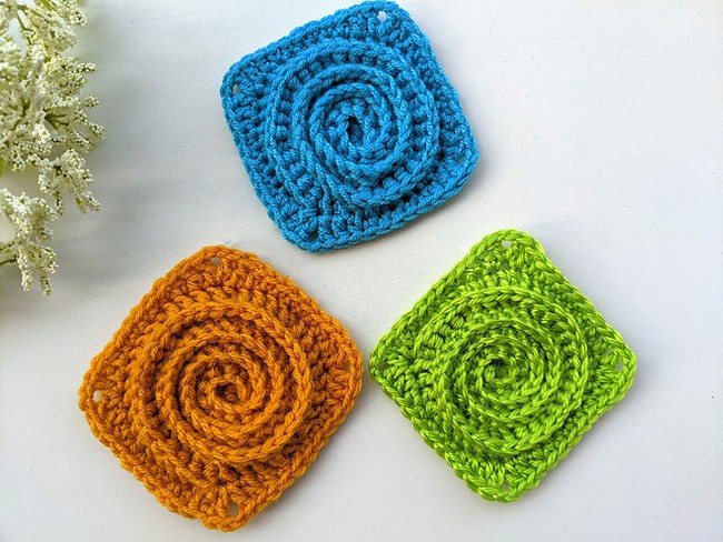 Crochet Spiral Granny Square Pattern