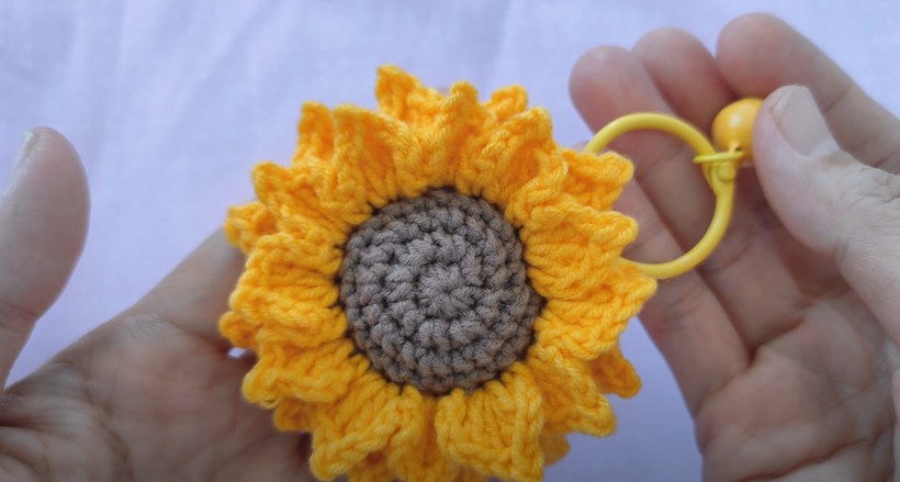 Crochet Sunflower Keychain Pattern