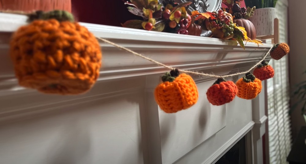Easy Crochet Pumpkin Garland