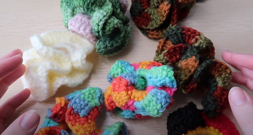 Easy Crochet Scrunchie