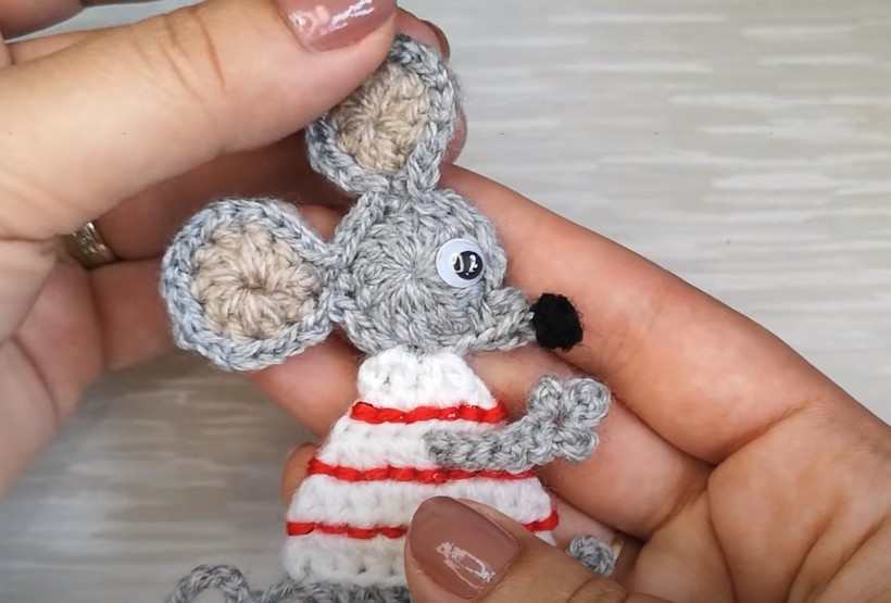 How To Crochet Mouse Applique