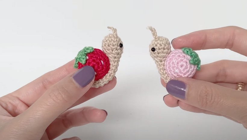 Strawberry Snail Amigurumi Crochet