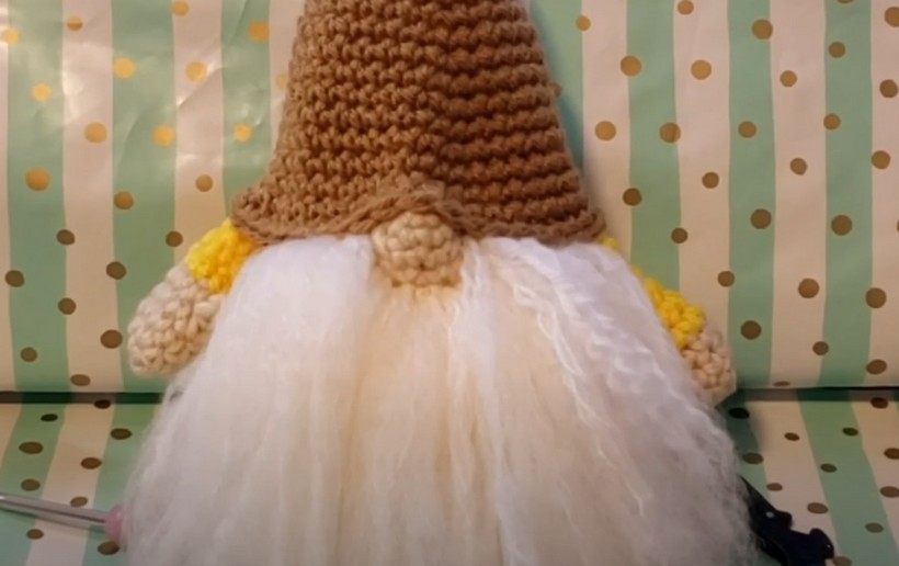 Super Beginner Friendly Crochet Gnome