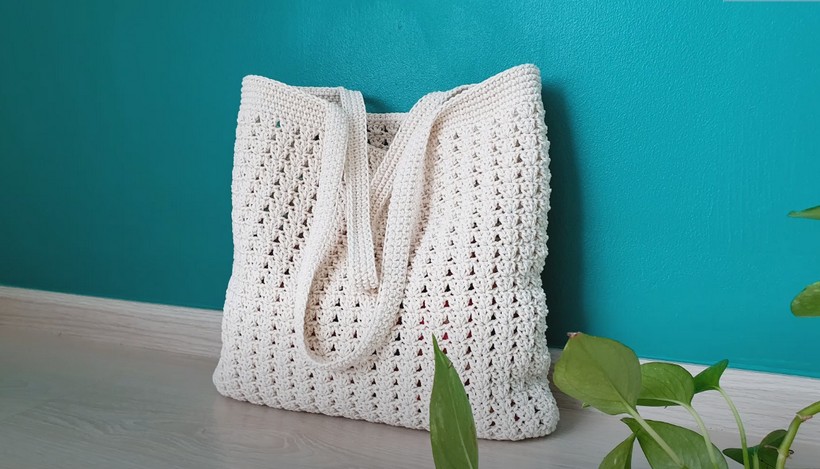 Super Easy Crochet Tote Bag