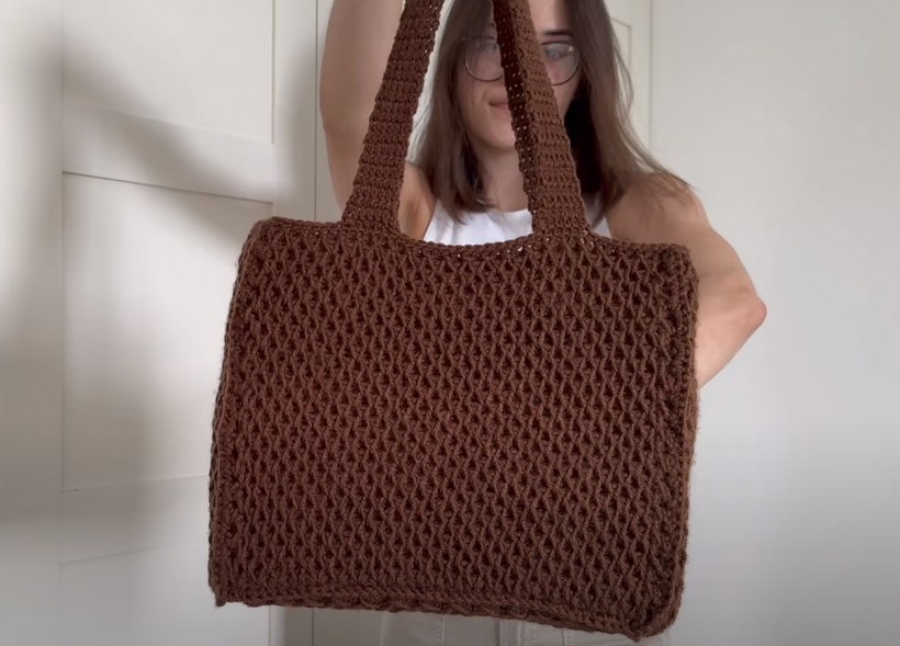 Crochet Honeycomb Stitch Beach Tote Bag