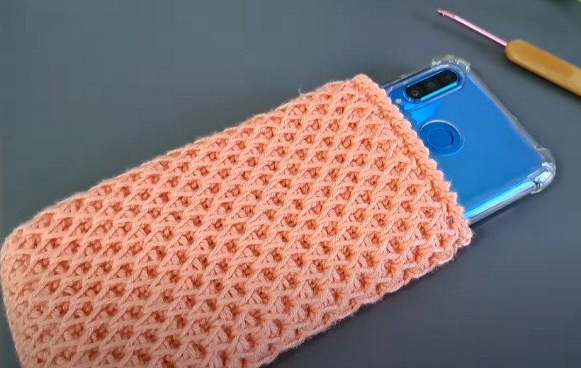 Crochet Phone Bag Honeycomb