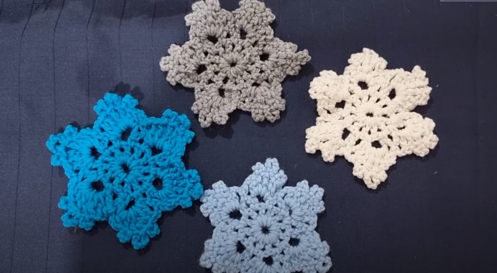 Crochet Snowflake Coaster