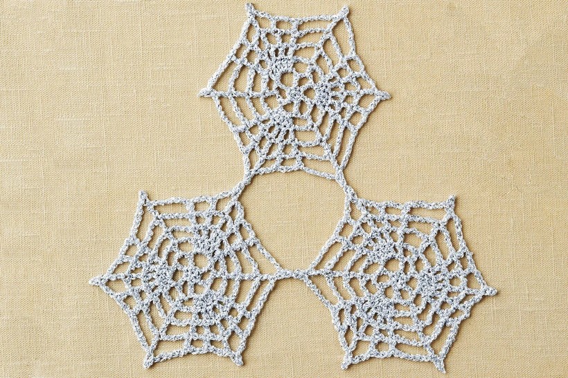 Free Crochet Spider Web Pattern