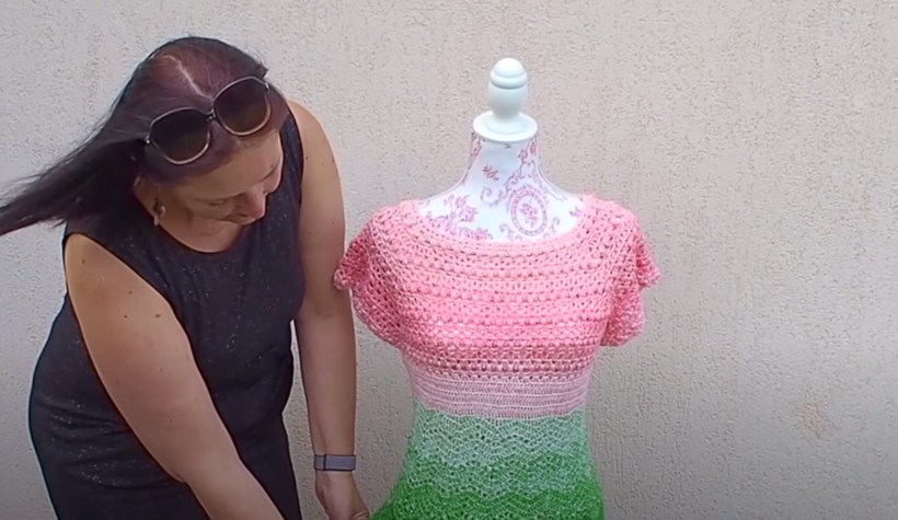 How To Crochet Rainbow Dress