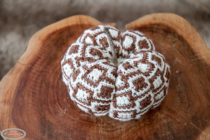 Mosaic Crochet Pumpkin