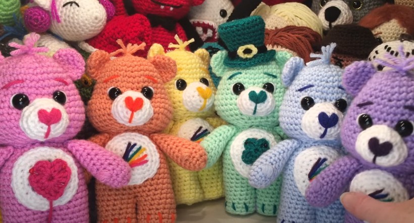Rainbow Friends Care Bear