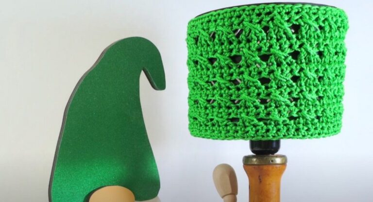 11 Free Crochet Lamp Shades Patterns For Bedroom Decoration
