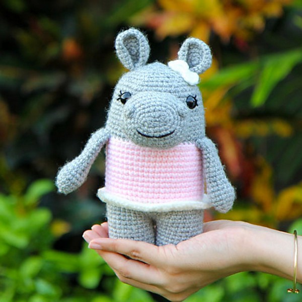 Free Crochet Hattie The Hippo Pattern