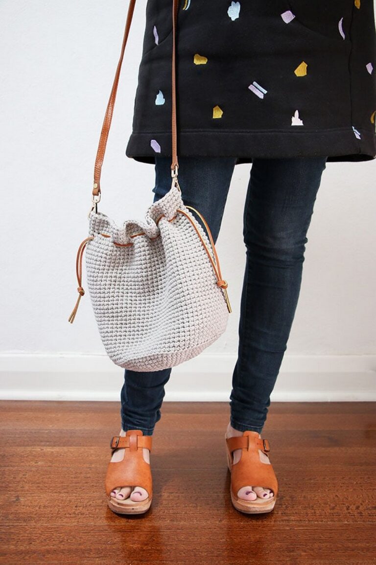 Crochet Drawstring Bucket Bag Pattern
