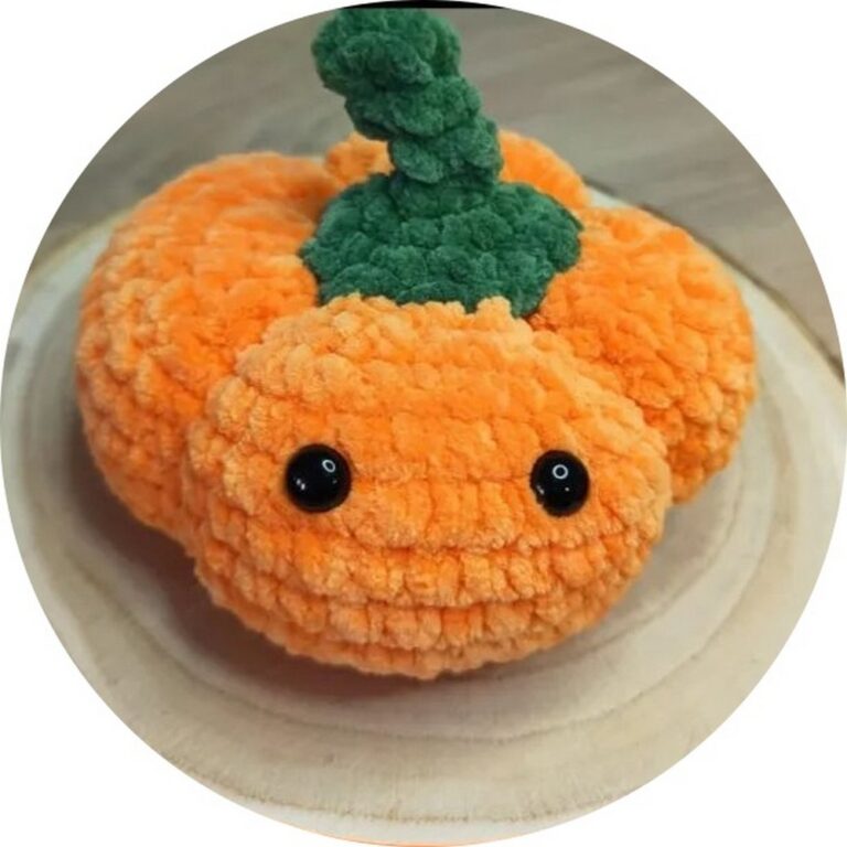 Cute Mini Crochet Pumpkin Amigurumi Pattern