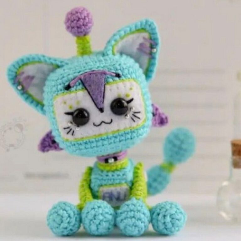 Cute Multicolor Crochet Robot Cat Amigurumi Pattern