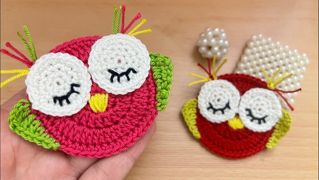 Crochet Owl Brooch