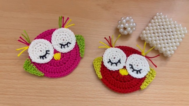 Pair of Crochet Owl Brooch