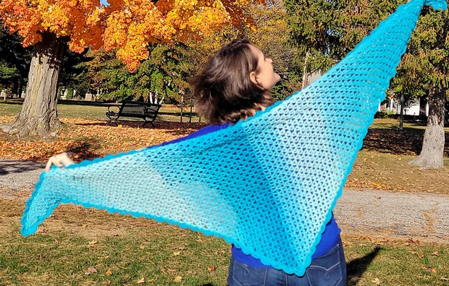 Crochet ombre shawl