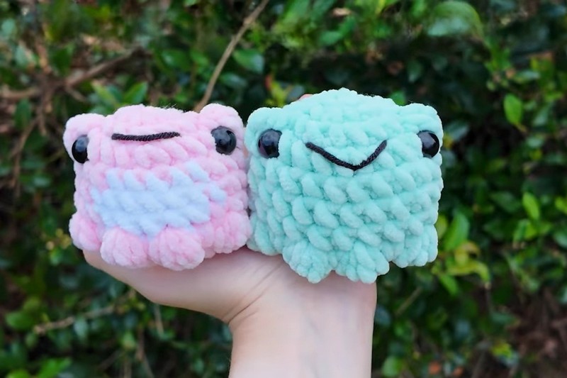 No Sew Crochet Frog