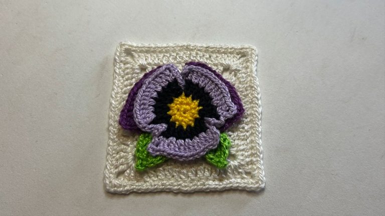 Crochet Pansy Flower Granny Squares (for Blankets & More)