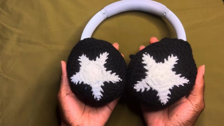 How to Crochet Easy Star Headphone Covers for Gifting