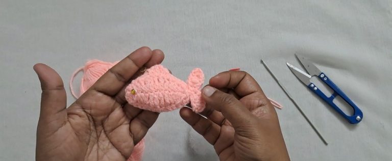 How to Crochet No Sew Fish Keychain for Beginners