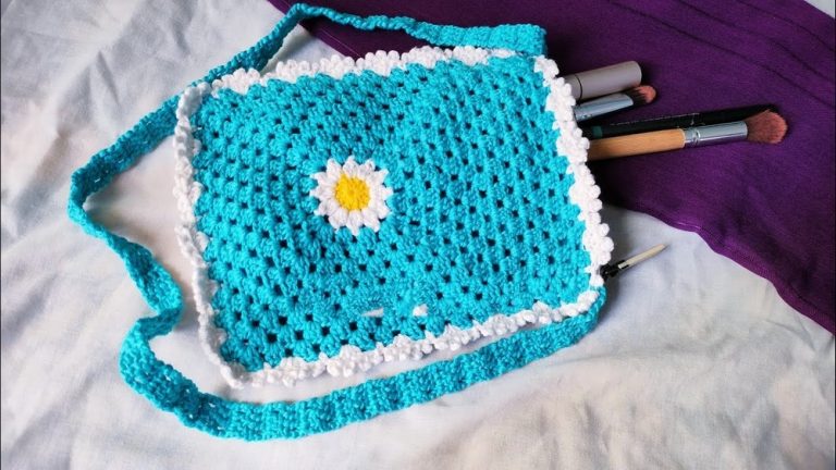 How To Crochet Flower Mobile Bag for Spring
