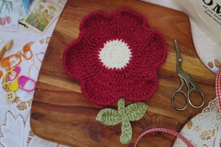 Simple Flower Coaster